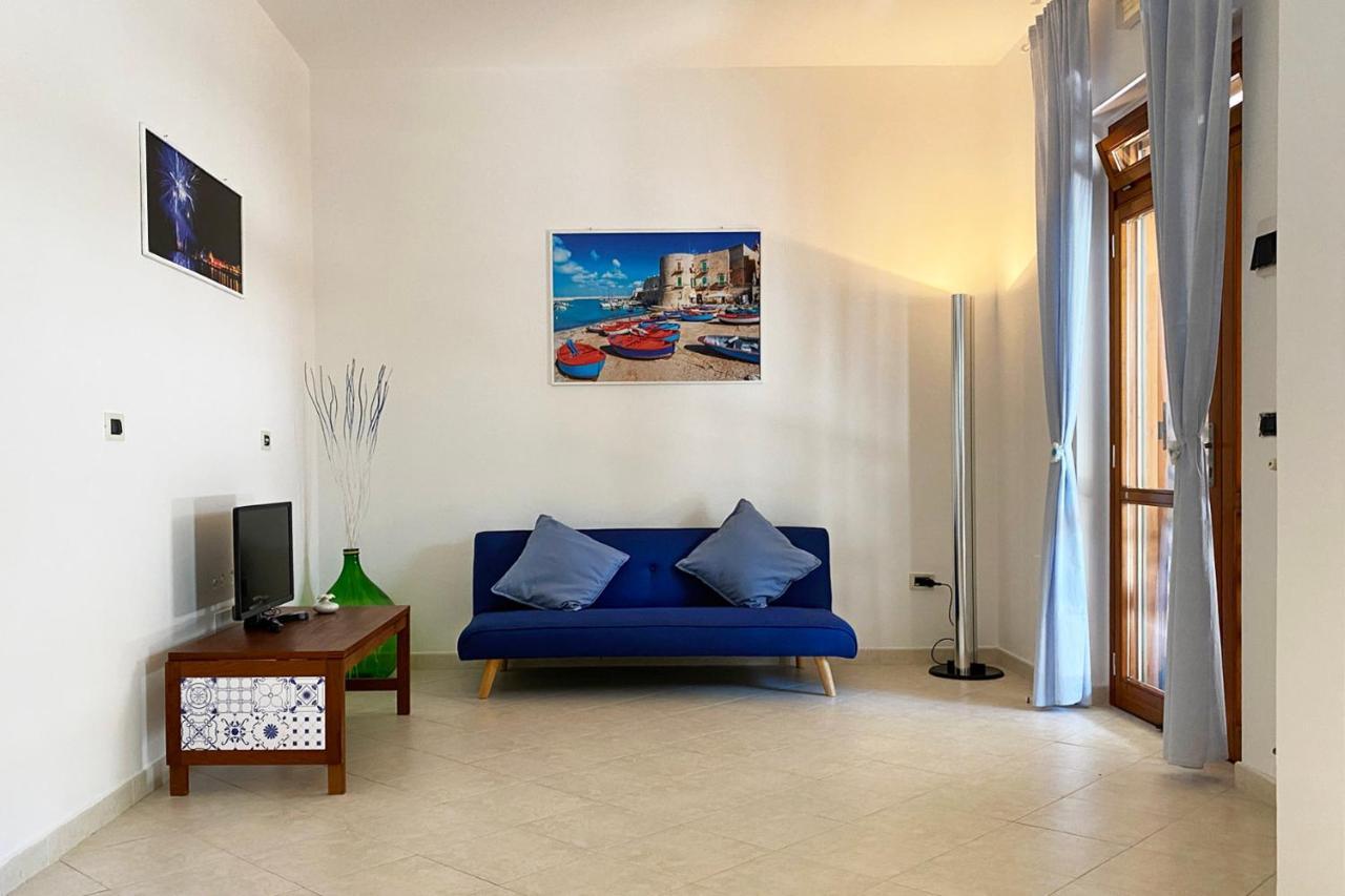 La Rotonda - Casa Vacanze Джовинаццо Экстерьер фото